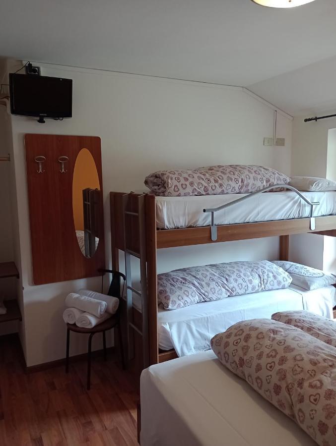 Sasso Nero Hotell Chiesa in Valmalenco Exteriör bild