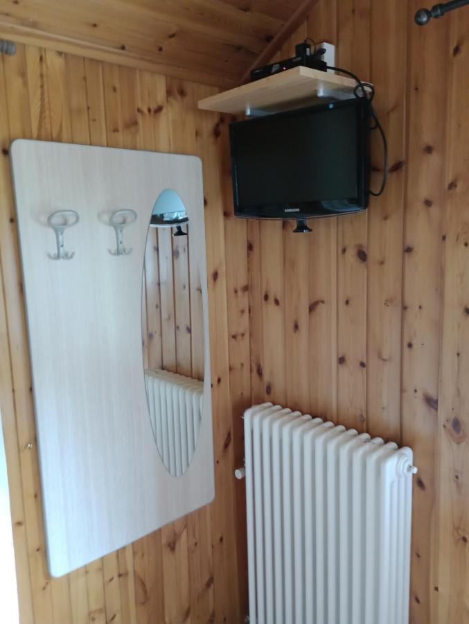 Sasso Nero Hotell Chiesa in Valmalenco Exteriör bild