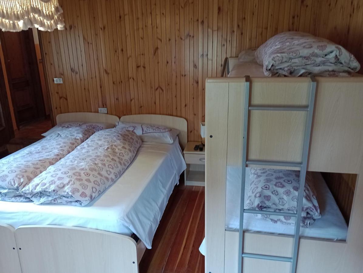 Sasso Nero Hotell Chiesa in Valmalenco Exteriör bild