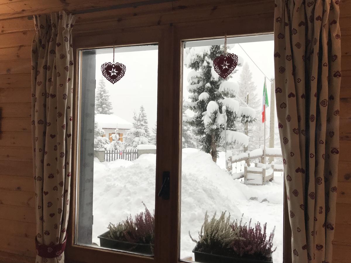 Sasso Nero Hotell Chiesa in Valmalenco Exteriör bild