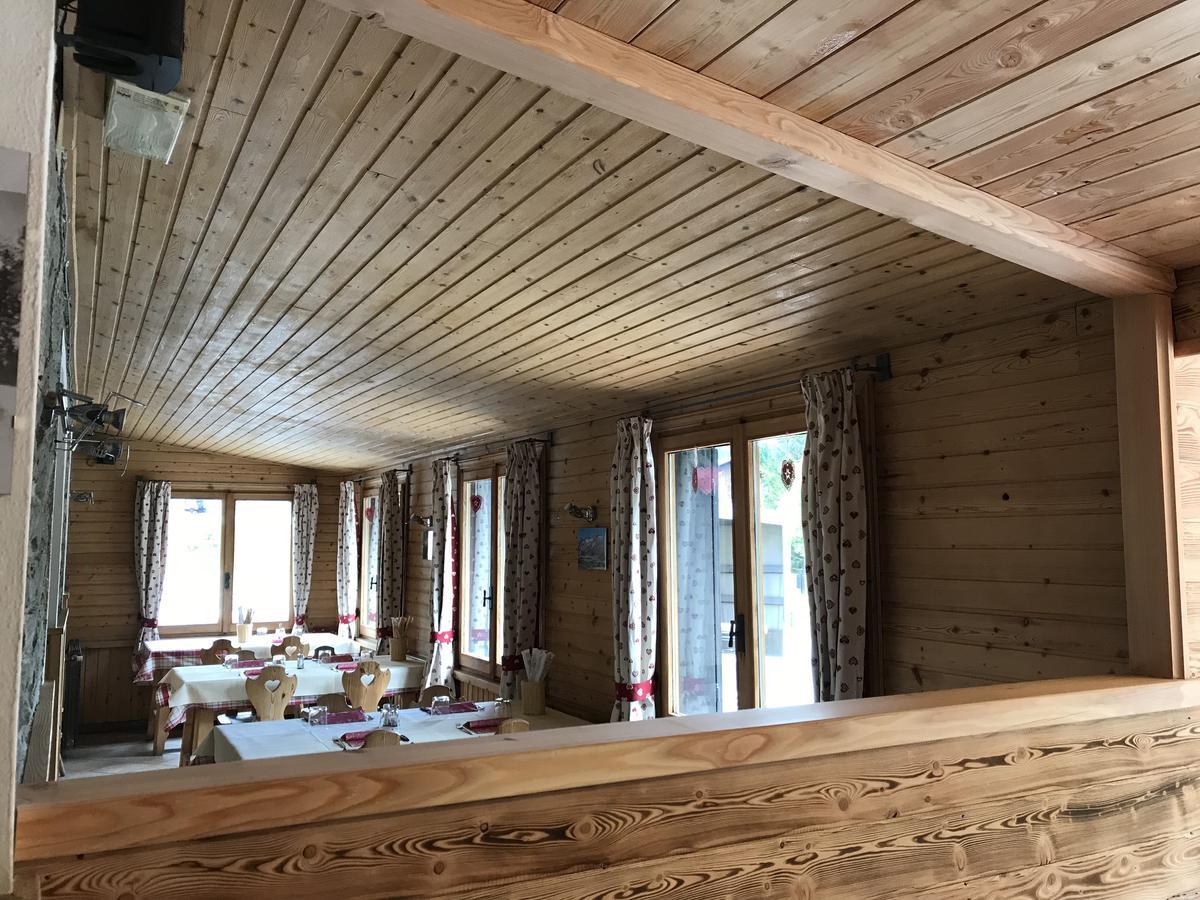Sasso Nero Hotell Chiesa in Valmalenco Exteriör bild